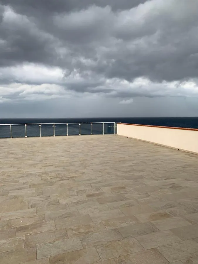 Appartement La Porta Delle Eolie à Capo dʼOrlando Italie
