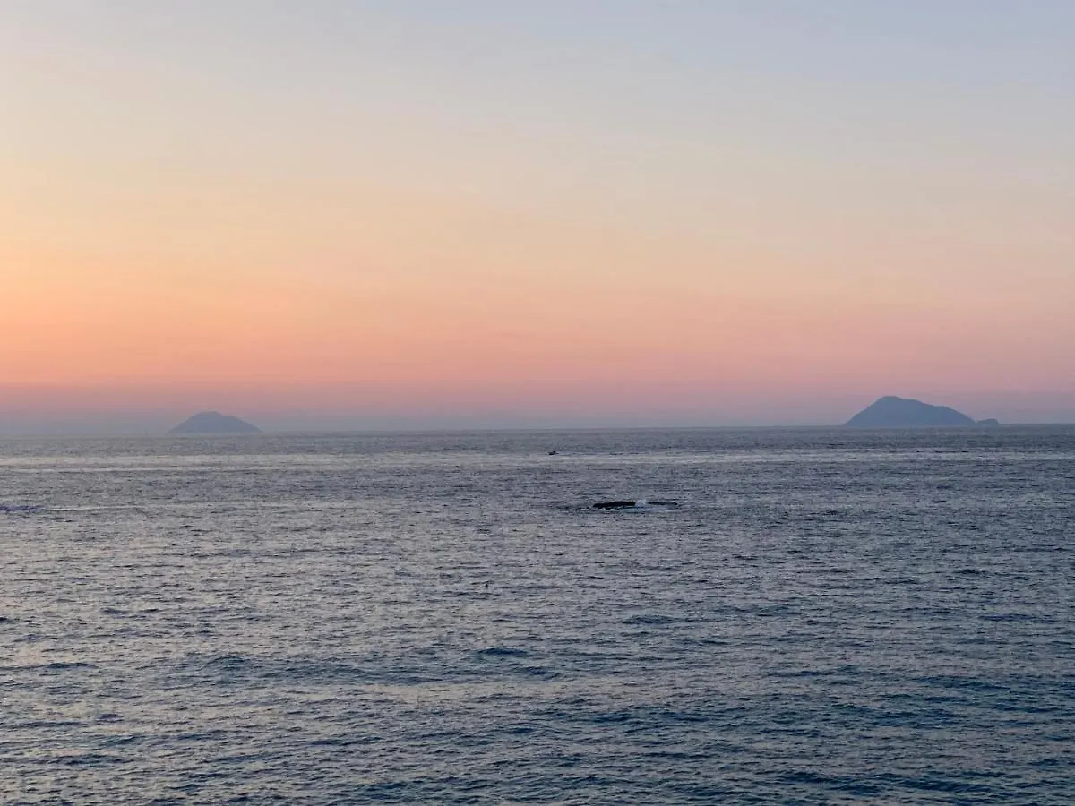 Appartement La Porta Delle Eolie à Capo dʼOrlando