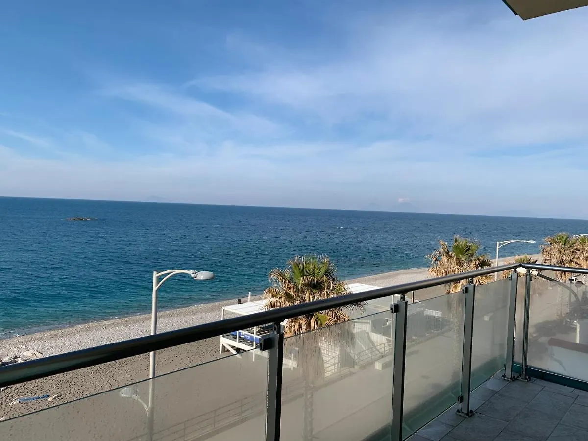 Appartement La Porta Delle Eolie à Capo dʼOrlando Italie